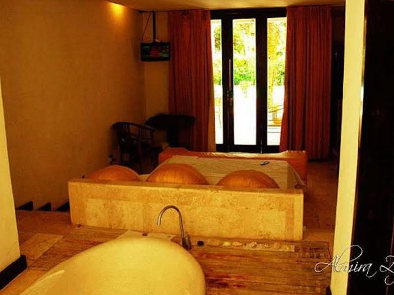 Collection O 3973 Jeje Resort Kuta Lombok Kültér fotó